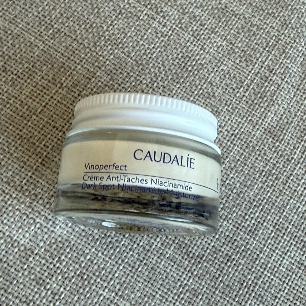 Caudalie Vinoperfect Dark Spot Niacinamide Moisturizer 15 ml/0.5 floz
